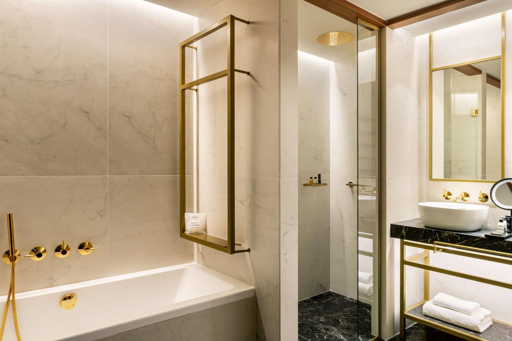 Radisson Collection Bilbao Ξενοδοχείο Εξωτερικό φωτογραφία